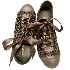 DKNY Silky Lace Sneakers 6.5